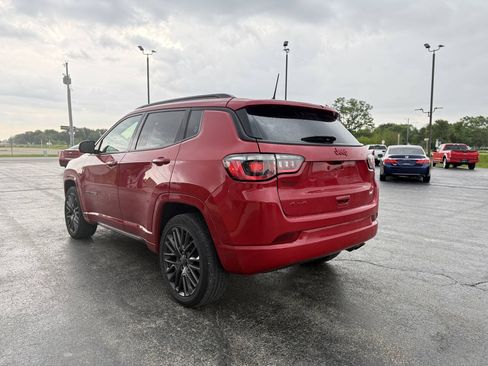 Used 2022 Jeep Compass Limited AWD/4WD image 6