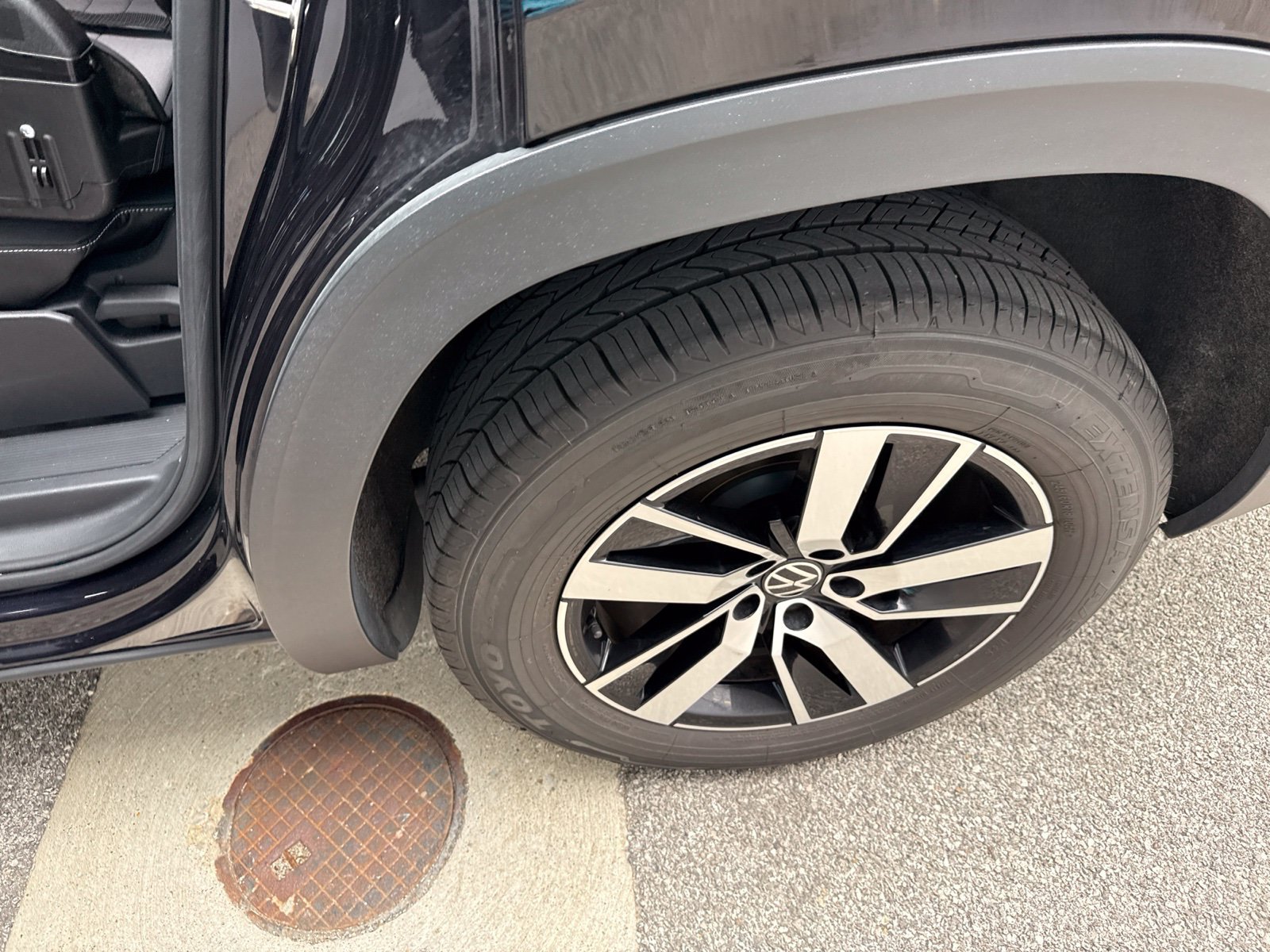 Used 2021 Volkswagen Atlas SE FWD image 6