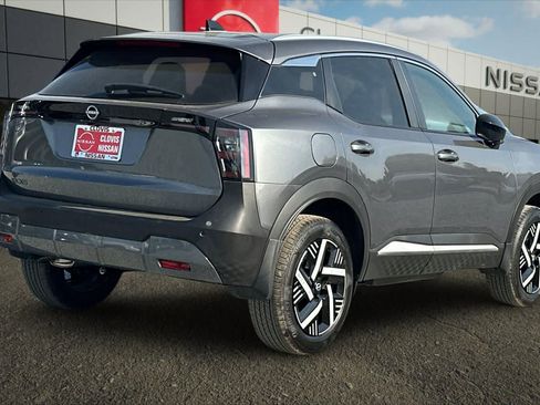 New 2026 Nissan Kicks SV image 3