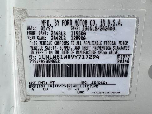 Used 1997 Lincoln Town Car Executive image 23