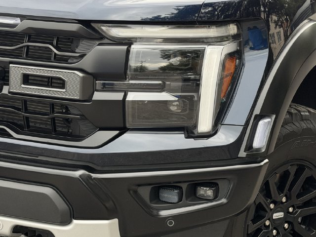 Used 2024 Ford F150 Raptor AWD/4WD image 9