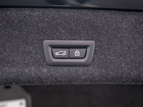 Used 2022 BMW M3 Competition w/ Executive Package image 28