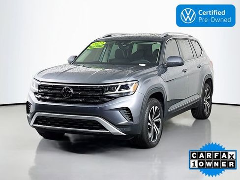 Certified 2023 Volkswagen Atlas SEL AWD/4WD image 3