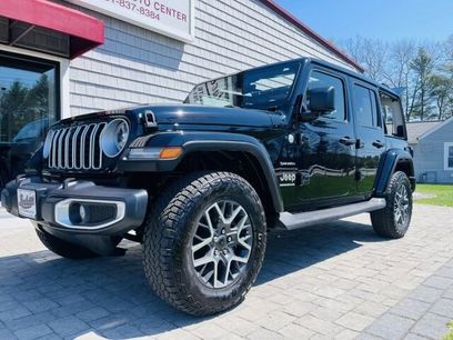 Used 2024 Jeep Wrangler Unlimited Sahara w/ Technology Group