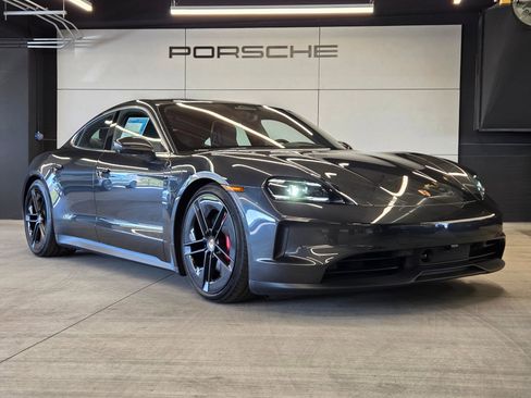 New 2026 Porsche Taycan 4S AWD/4WD image 28