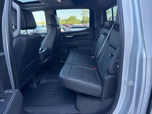 Certified 2022 Chevrolet Silverado 1500 LTZ w/ LTZ Convenience Package II image 28