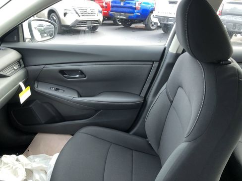 New 2025 Nissan Sentra S image 31