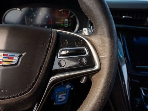 Used 2019 Cadillac CTS V w/ Luxury Package RWD image 20