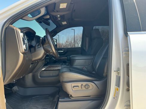 Used 2022 GMC Sierra 2500 Denali image 23