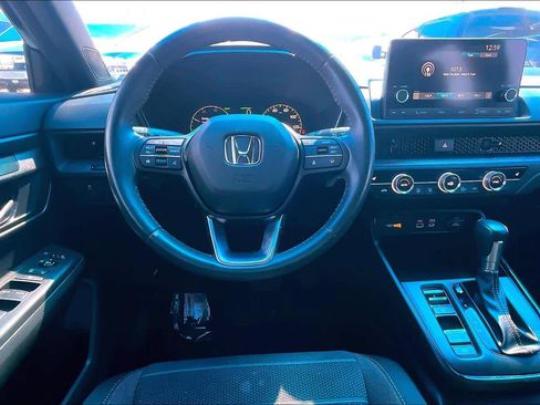 Used 2023 Honda CR-V Sport image 5