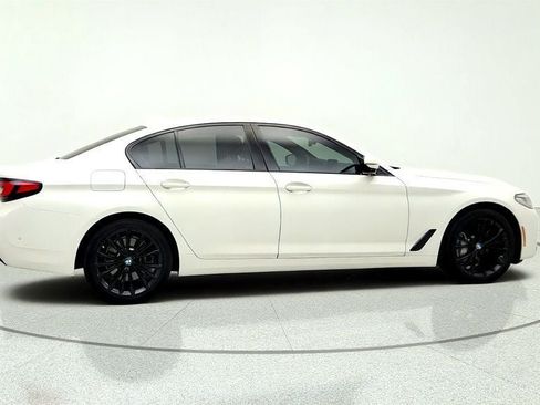 Used 2021 BMW 540i w/ Premium Package RWD image 4