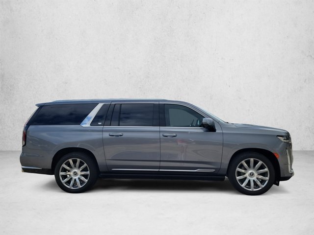 Used 2021 Cadillac Escalade ESV Premium Luxury Platinum RWD image 4