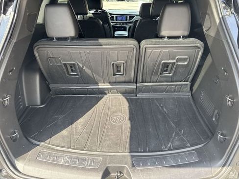 Used 2024 Buick Enclave Avenir w/ Avenir Technology Package image 26