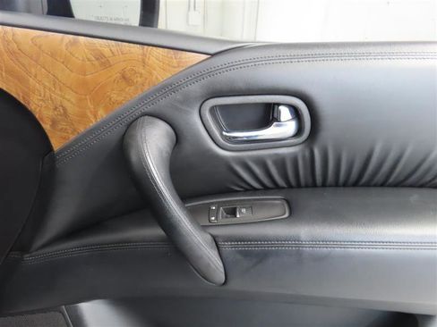 Used 2023 Nissan Armada SL w/ Cargo Package image 39