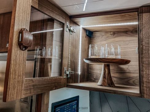 Used 2022 Ford F550 4x4 Crew Cab Super Duty w/ Power Equipment Group image 59