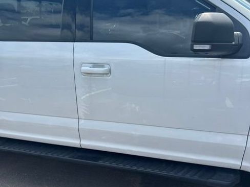 Used 2020 Ford F150 XLT w/ Equipment Group 302A Luxury AWD/4WD image 3