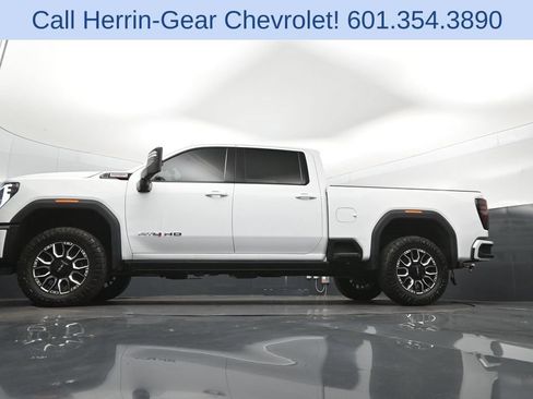 Used 2024 GMC Sierra 2500 AT4 w/ AT4 Premium Plus Package AWD/4WD image 41