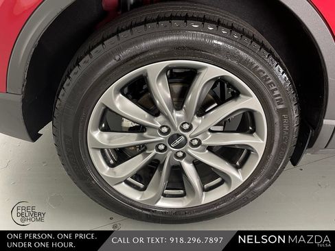 Used 2022 Lincoln Corsair FWD w/ Premium Package image 13