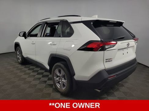 Used 2025 Toyota RAV4 XLE w/ Convenience Package FWD image 6