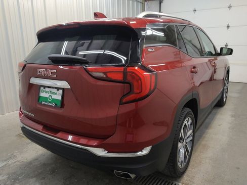 Used 2020 GMC Terrain SLT w/ Preferred Package FWD image 9