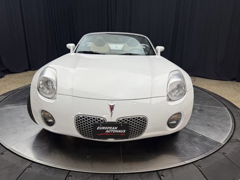 Used 2008 Pontiac Solstice Convertible w/ Premium Package image 12