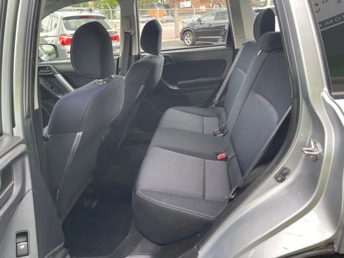 Used 2015 Subaru Forester 2.5i w/ Alloy Wheel Package AWD/4WD image 12