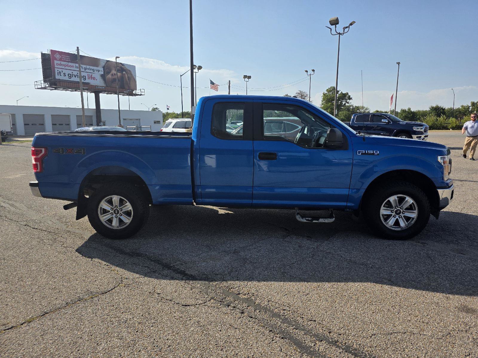 Used 2019 Ford F150 XL w/ Equipment Group 101A Mid AWD/4WD image 4