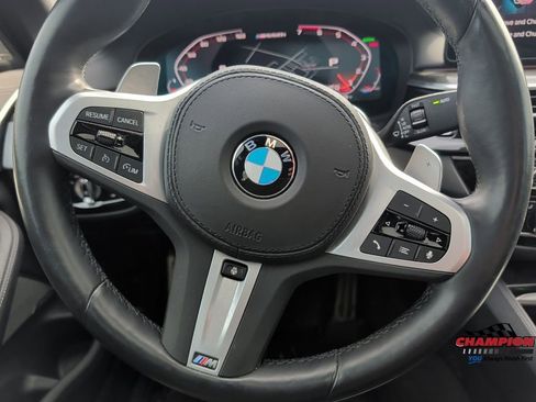 Used 2023 BMW M550i xDrive w/ Executive Package image 23