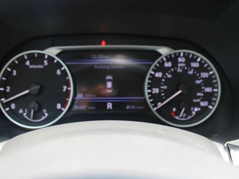 Used 2020 Nissan Sentra SV FWD image 16