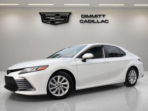 Used 2023 Toyota Camry LE FWD image 1