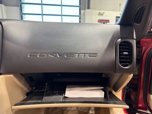 Used 2008 Chevrolet Corvette Convertible w/ Preferred Equipment Group RWD image 76