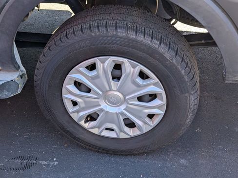 Used 2024 Ford Transit 250 Low Roof w/ Exterior Upgrade Package image 21