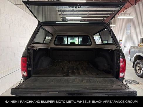 Used 2016 RAM 2500 Big Horn w/ Black Appearance Group AWD/4WD image 7