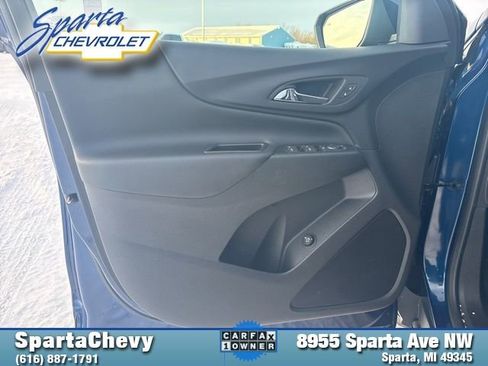 Used 2023 Chevrolet Equinox LT image 7
