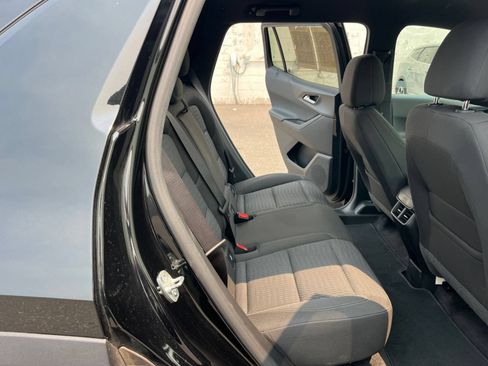 Used 2025 Chevrolet Equinox LT FWD image 25