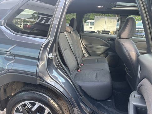 Certified 2025 Subaru Forester Premium AWD/4WD image 41