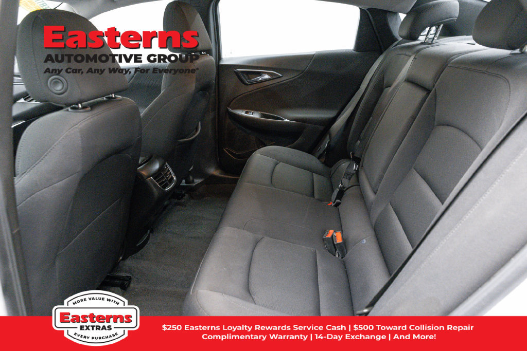 Used 2025 Chevrolet Malibu LT FWD image 22