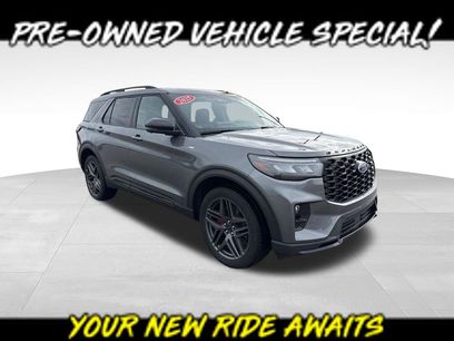 Used 2025 Ford Explorer ST-Line w/ ST-Line Street Pack
