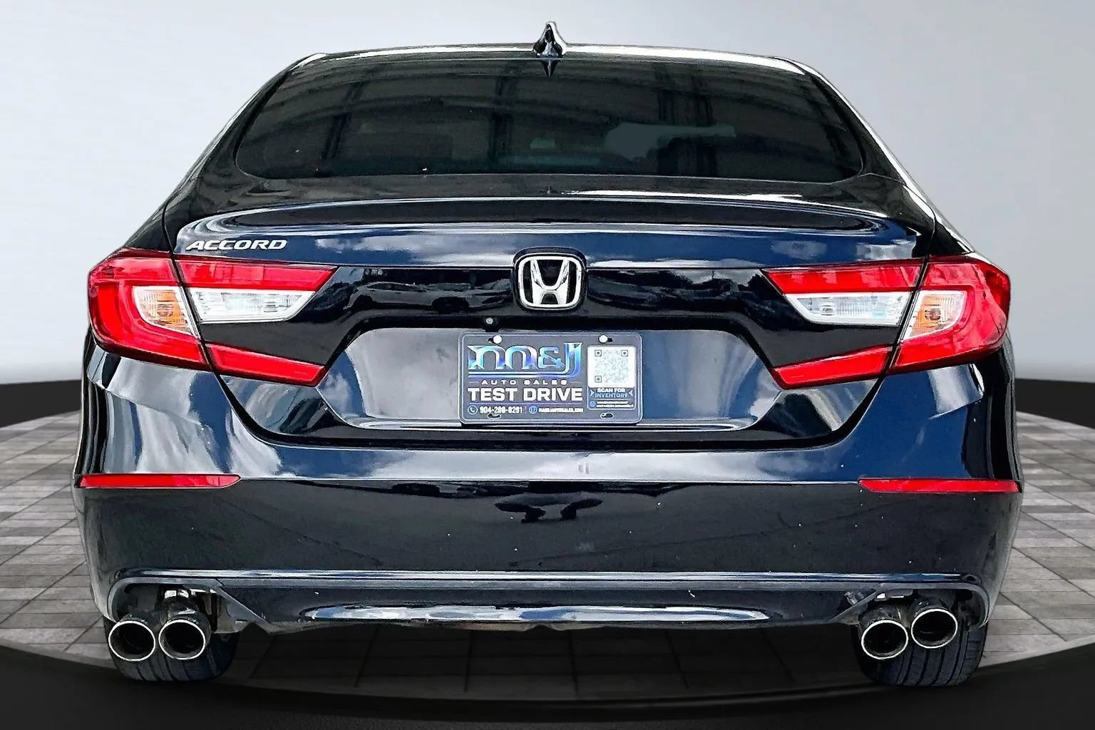 Used 2018 Honda Accord LX image 5