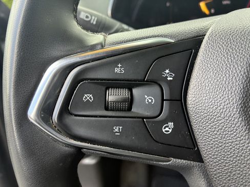 Used 2025 Chevrolet Trax LT w/ Driver Confidence Package FWD image 29
