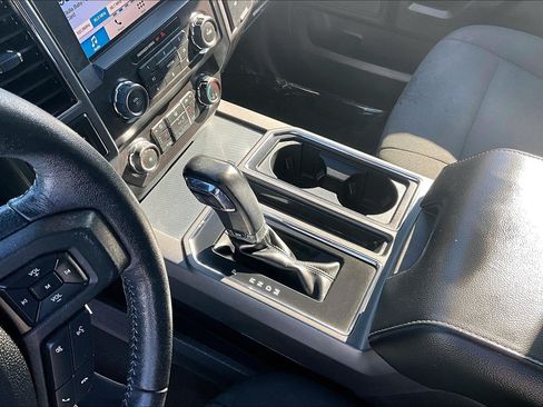 Used 2019 Ford F150 XLT w/ Equipment Group 302A Luxury AWD/4WD image 13