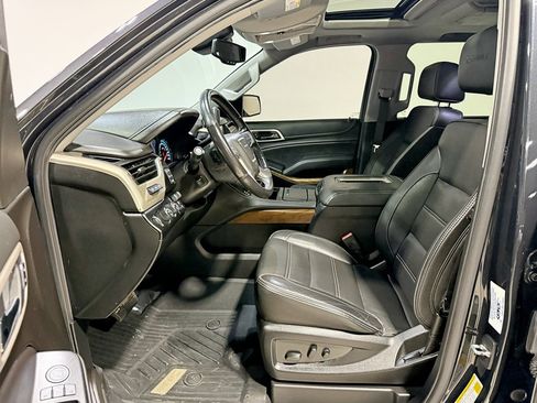 Used 2020 GMC Yukon Denali w/ Denali Ultimate Package image 30