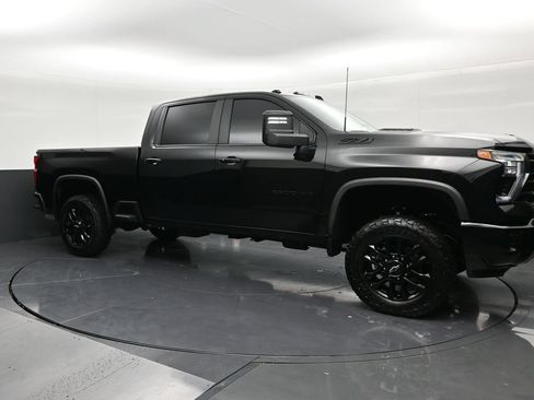 Used 2026 Chevrolet Silverado 2500 LT w/ Trail Boss Package AWD/4WD image 7