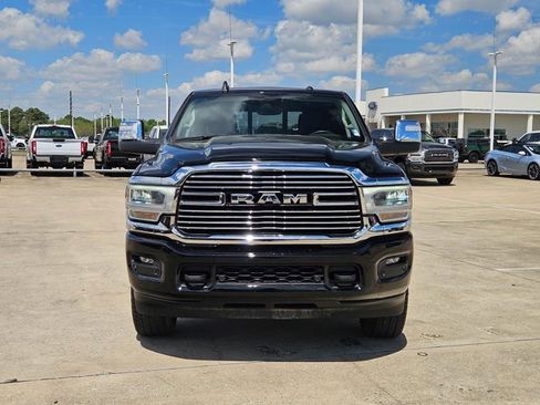 Used 2024 RAM 2500 Laramie w/ Safety Group AWD/4WD image 8