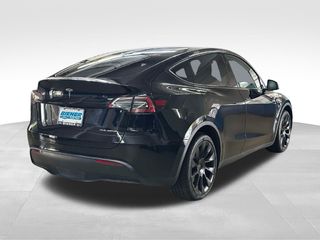 Used 2023 Tesla Model Y Long Range AWD/4WD image 13