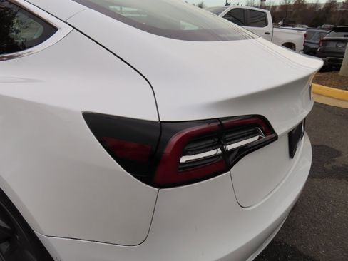 Used 2020 Tesla Model 3 Long Range image 11