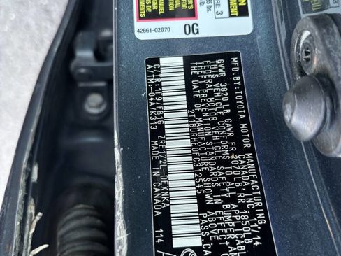 Used 2015 Toyota Corolla LE FWD image 11