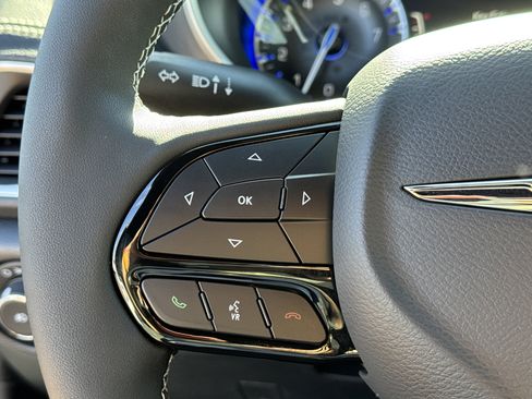 New 2026 Chrysler Pacifica Select w/ S Appearance Package FWD image 29