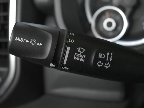 Used 2022 RAM 1500 Laramie image 23