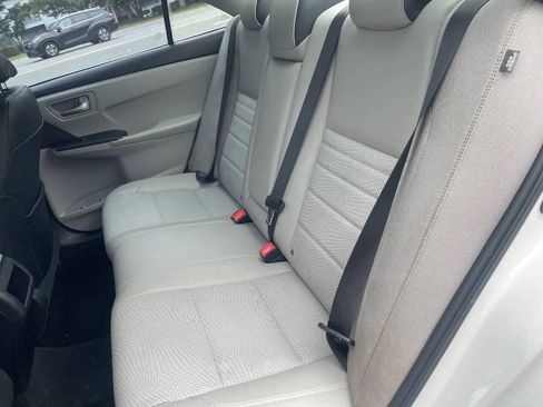 Used 2017 Toyota Camry SE FWD image 26